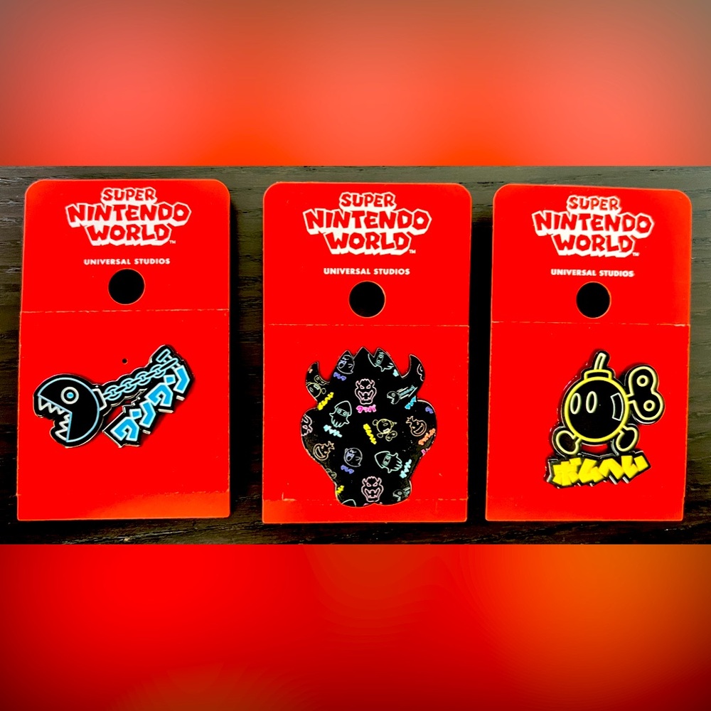 Super Nintendo World Pins Set